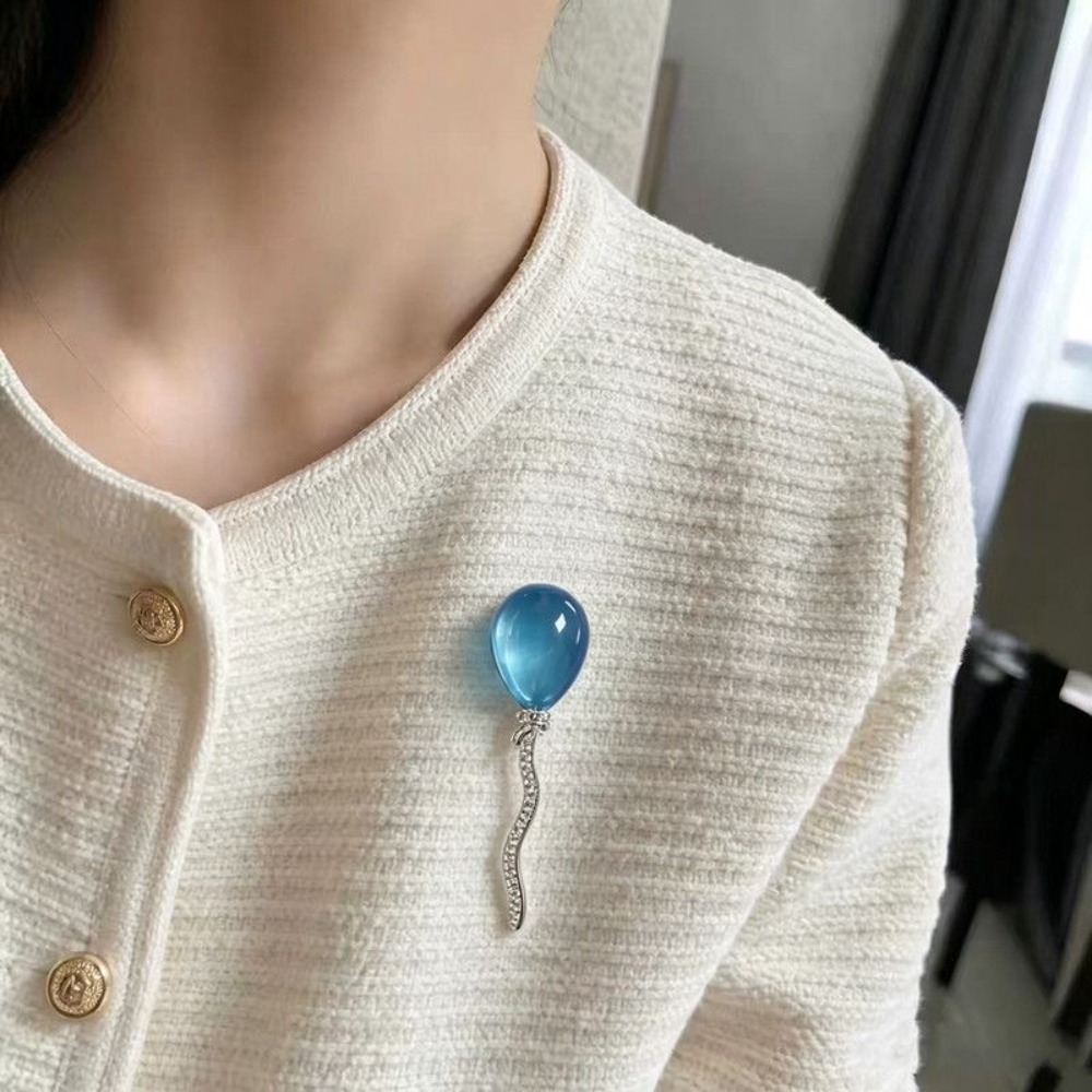 絶妙なブルートレジャーバルーンブローチ、ファッショナブルで多 - Embroidery Bali のレビューと価格