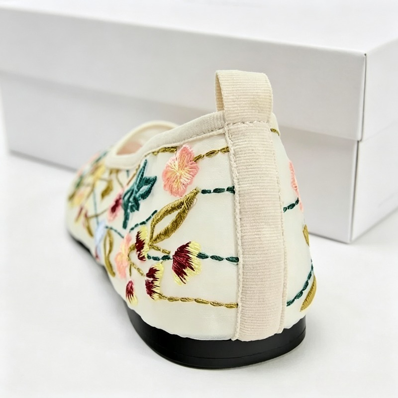 ラウンドトゥメッシュバレエフラットシューズ女性刺繍花メリージ - Embroidery Meaning のレビューと価格