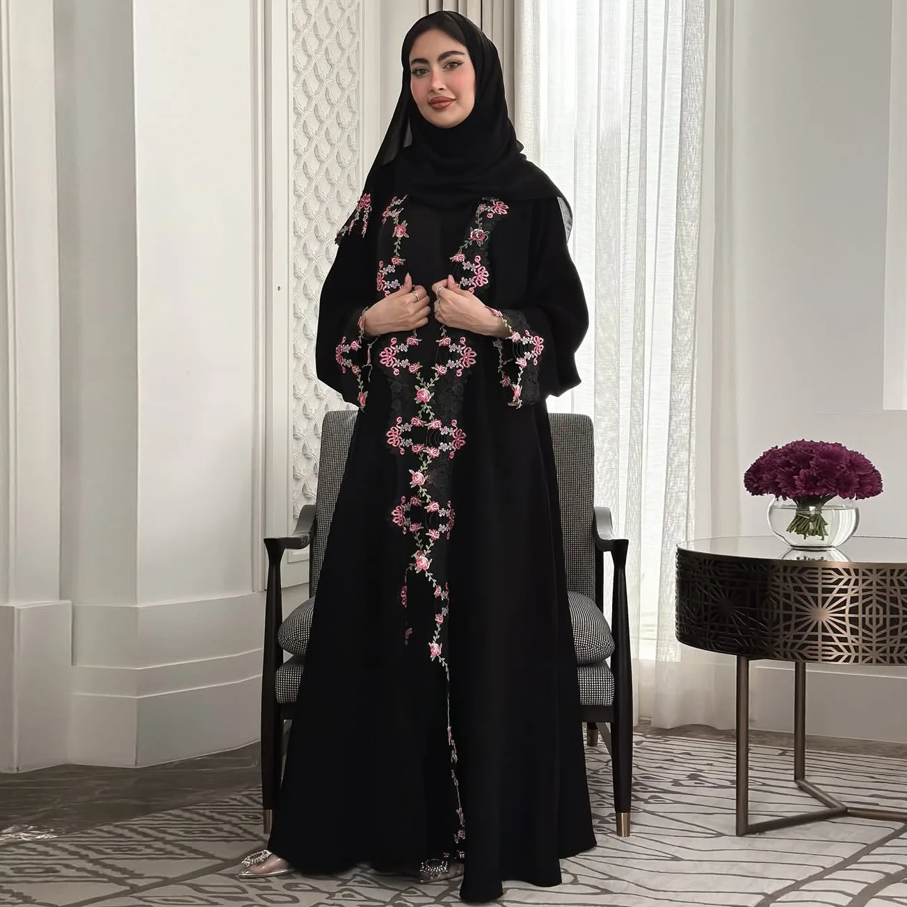 黒刺繍入り着物ジャラビーヤアバヤドバイカフタン女性用ムスリム - Embroidery Kebaya のレビューと価格