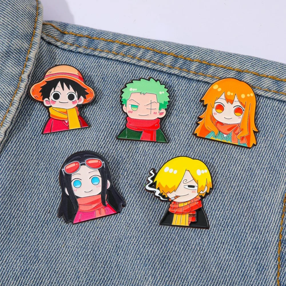 5個入り 可愛いアニメ漫画ブローチ 面白いナミ ルフィ ゾロ - Embroidery Reddit のレビューと価格