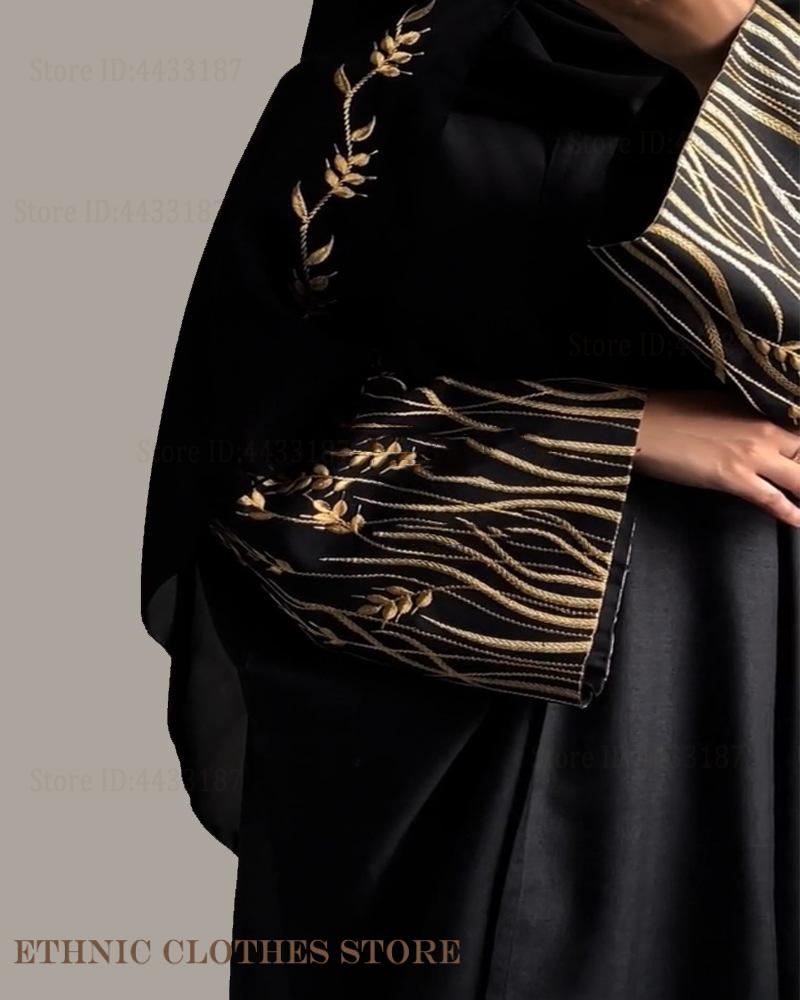 ムスリム女性用ドレス エレガントな黒の刺繍アバヤ ロングロー - Embroidery Kebaya のレビューと価格