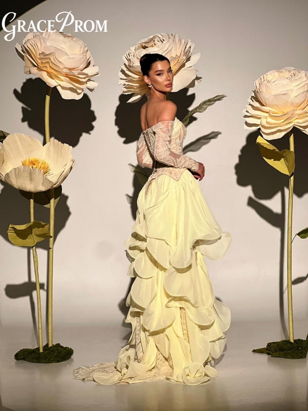絶妙なバターゴールドのプロムドレス 2026 プレミアムオフ - Embroidery Yellow Dress のレビューと価格