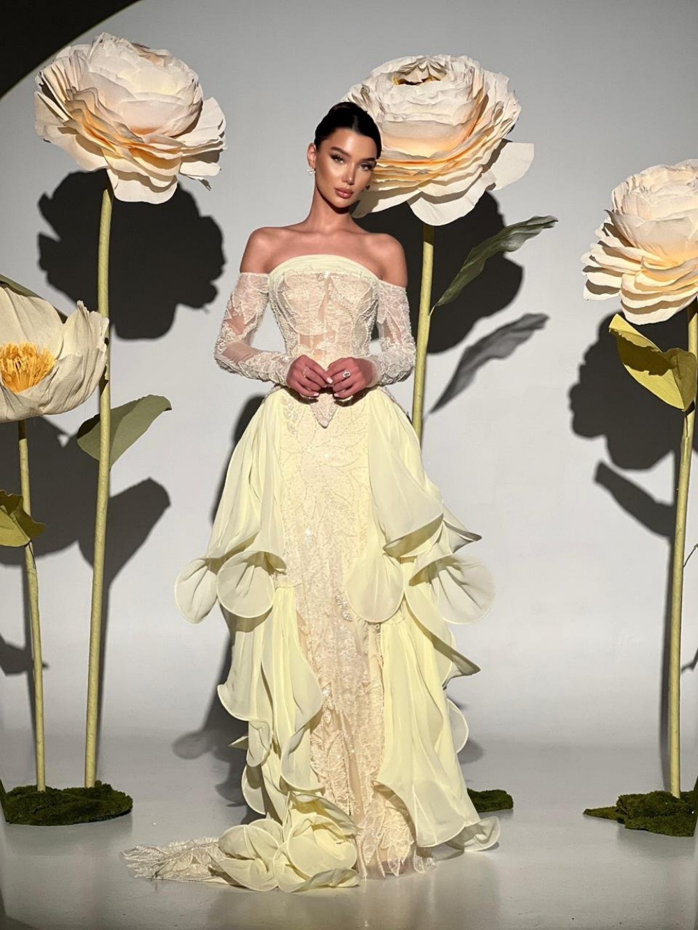 絶妙なバターゴールドのプロムドレス 2026 プレミアムオフ - Embroidery Yellow Dress のレビューと価格