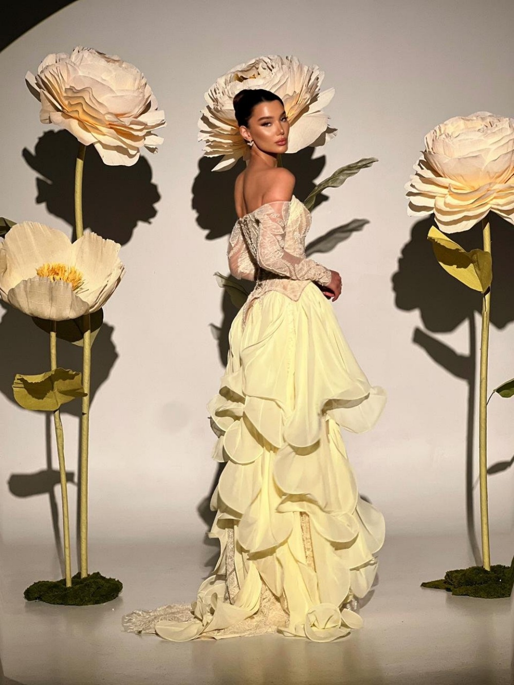 絶妙なバターゴールドのプロムドレス 2026 プレミアムオフ - Embroidery Yellow Dress のレビューと価格