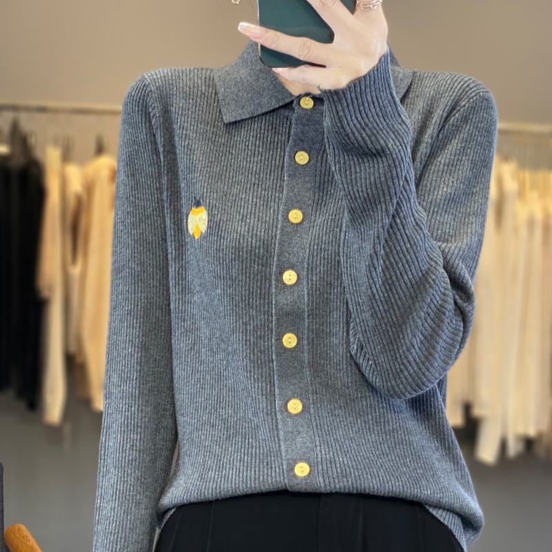 WinvyNee 婦人服 春ポロネックカーディガン てんとう - Embroidery Lady Bug のレビューと価格