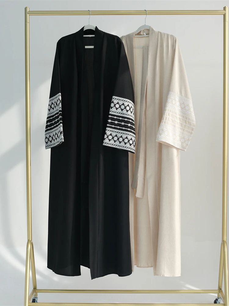 ラマダンイード黒オープン着物アバヤダーメンドバイイスラム教徒 - Embroidery Kebaya のレビューと価格