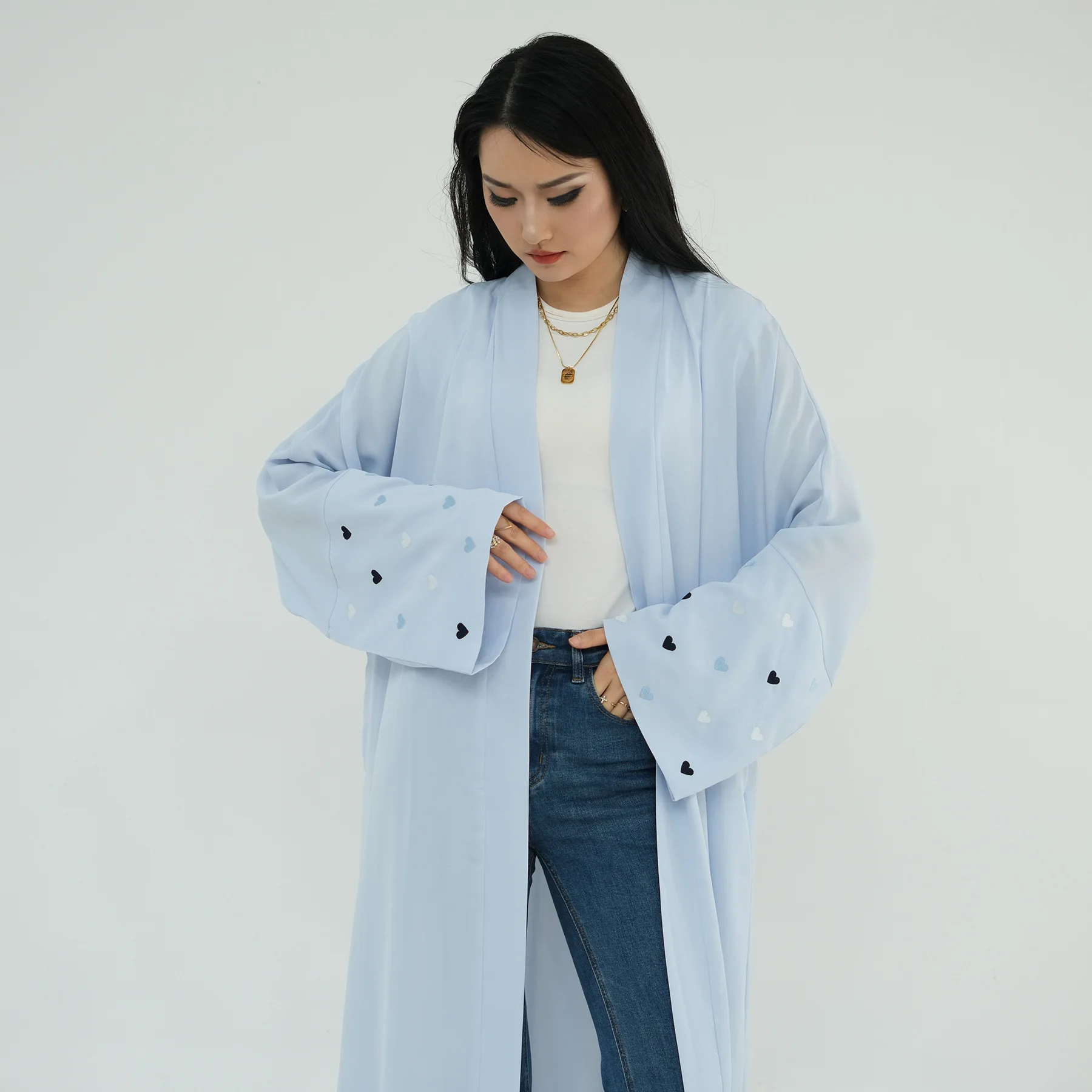 イードハート刺繍ロングローブ ドバイアバヤ トルコカフタン  - Embroidery Kebaya のレビューと価格